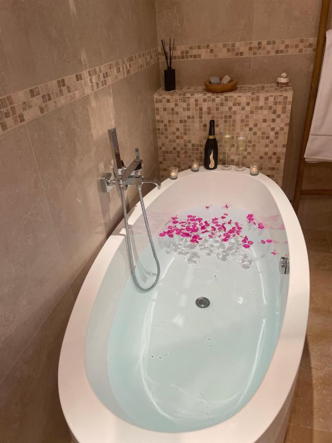 Fig&Olive Luxury One Bedroom Boutique In Pachna Limasol Buitenkant foto